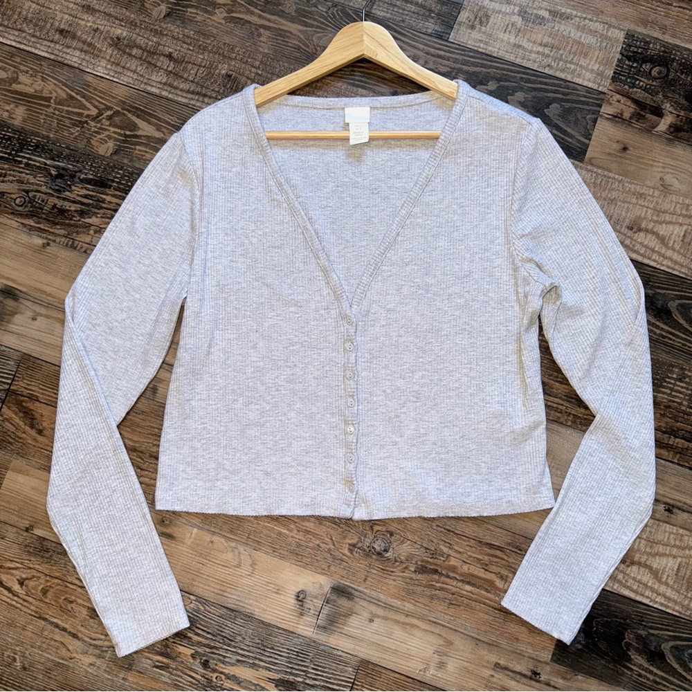 NWOT H&M Cropped Cardigan In Gray Size Large